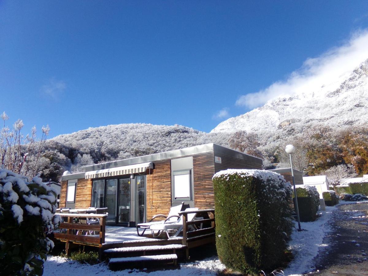 Camping Ecovillage Soleil Du Pibeste Agos-Vidalos Екстериор снимка