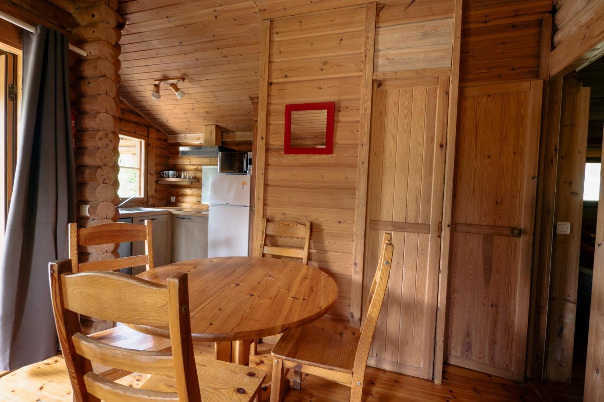 Camping Ecovillage Soleil Du Pibeste Agos-Vidalos Екстериор снимка