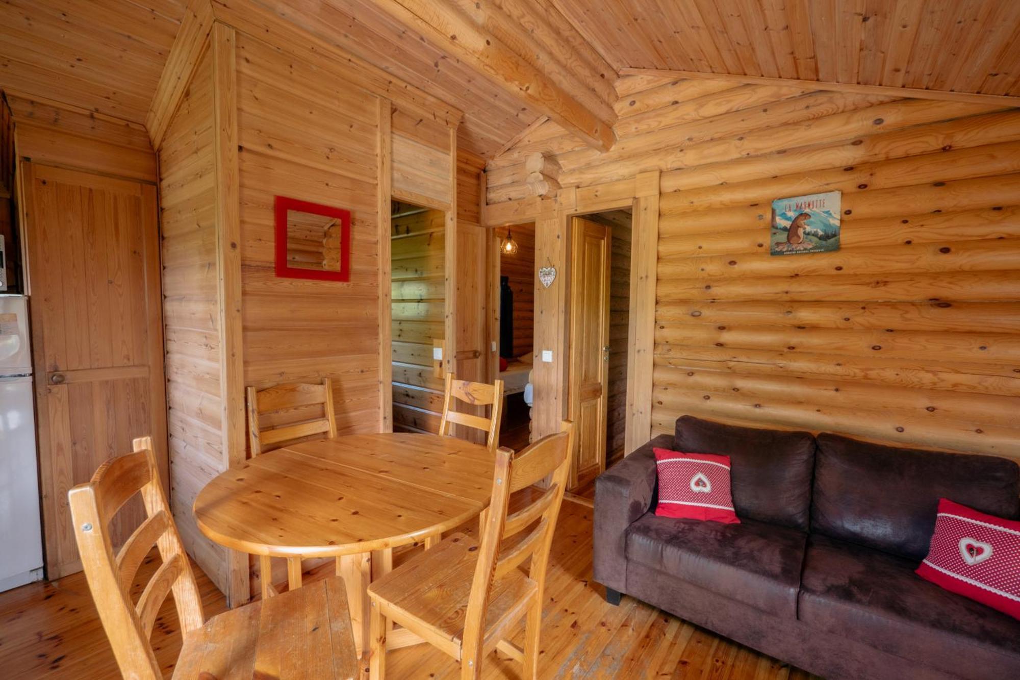 Camping Ecovillage Soleil Du Pibeste Agos-Vidalos Екстериор снимка